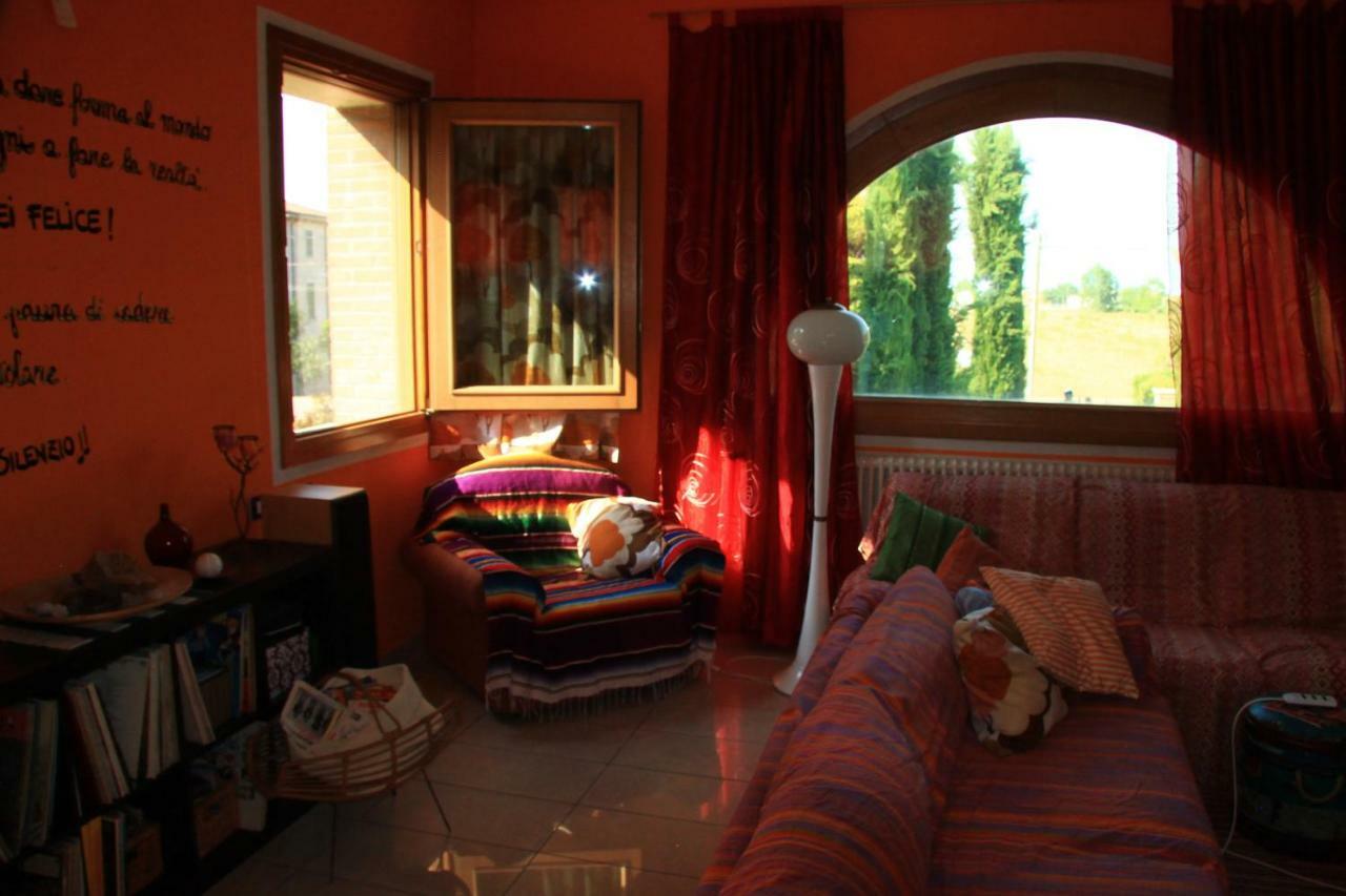 La Luce Della Luna Castelnovo Bariano Room photo